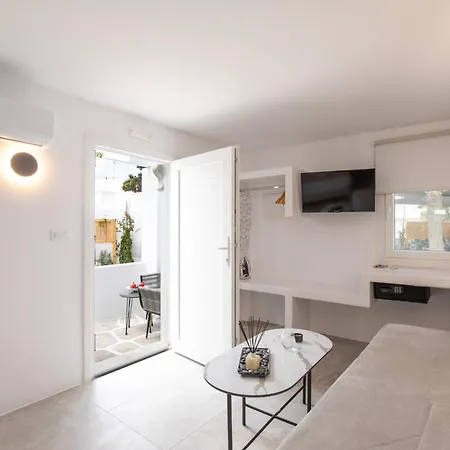 Mytheo Apart-hotel