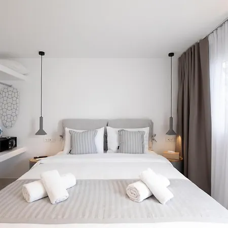Apart-hotel Mytheo *