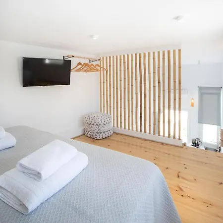 Mytheo Aparthotel