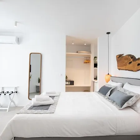 Mytheo Aparthotel *