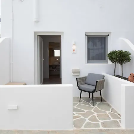Mytheo Aparthotel