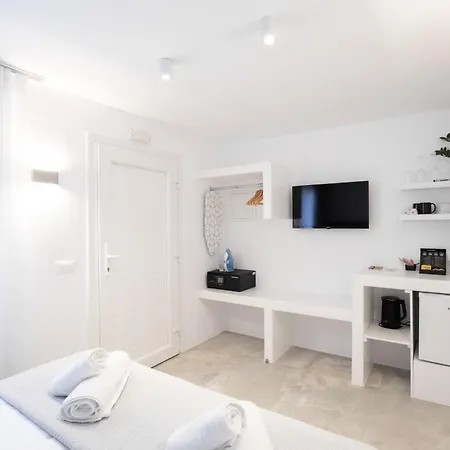 Aparthotel Mytheo *